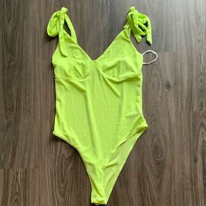 BODYSUIT